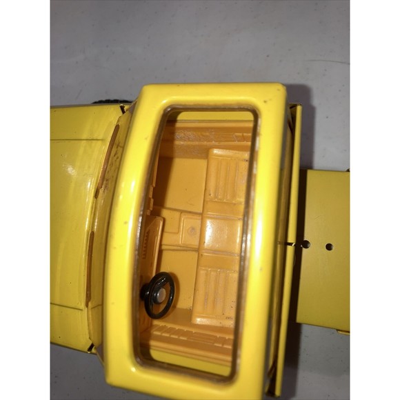 Vintage 1983 Tonka Pickup Dump Truck (Steel) 51070 Yellow Black + Action Figure - Picture 11 of 12